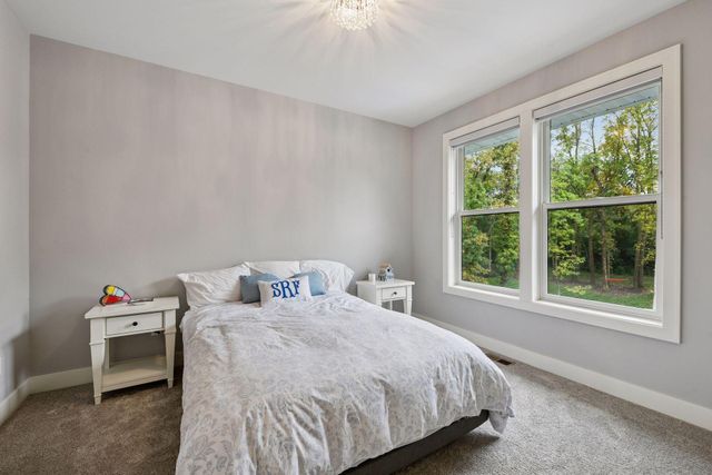 5195 Ranchview Lane N, Plymouth, MN 55446