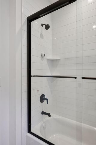 5195 Ranchview Lane N, Plymouth, MN 55446