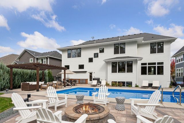 5195 Ranchview Lane N, Plymouth, MN 55446