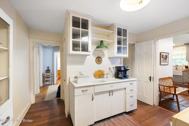 3944 Massie Ave, Louisville, KY 40207