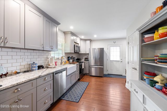 3944 Massie Ave, Louisville, KY 40207
