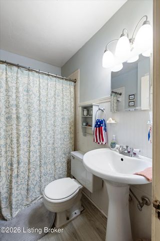 3944 Massie Ave, Louisville, KY 40207