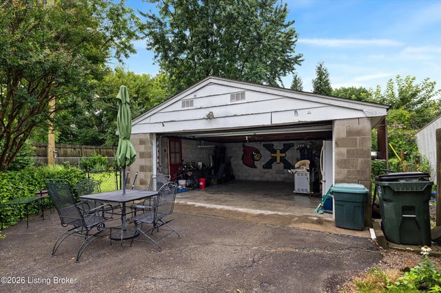 3944 Massie Ave, Louisville, KY 40207