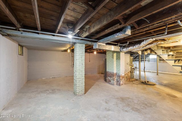 3944 Massie Ave, Louisville, KY 40207