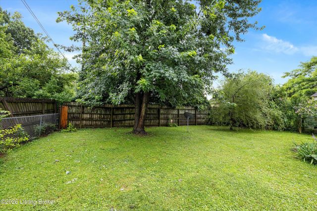3944 Massie Ave, Louisville, KY 40207