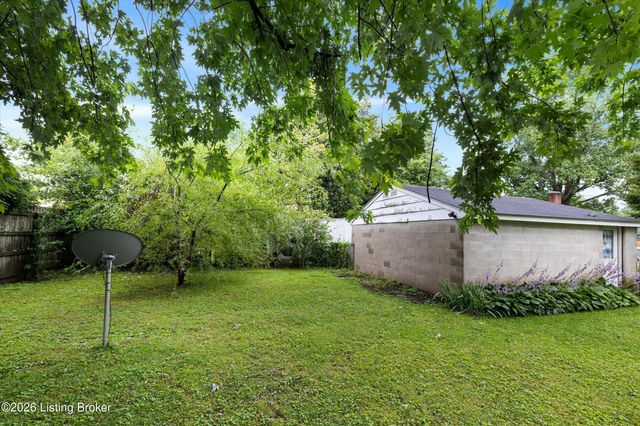 3944 Massie Ave, Louisville, KY 40207