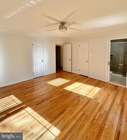 4567 25TH RD N, Arlington, VA 22207