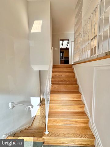 4567 25TH RD N, Arlington, VA 22207
