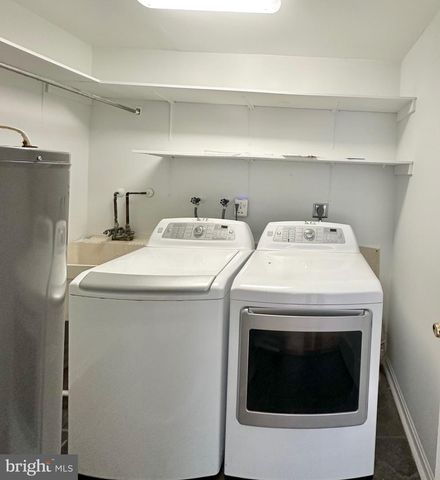 4567 25TH RD N, Arlington, VA 22207