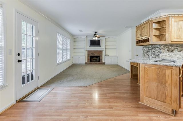 2232 Woodbriar Drive, Buford, GA 30518