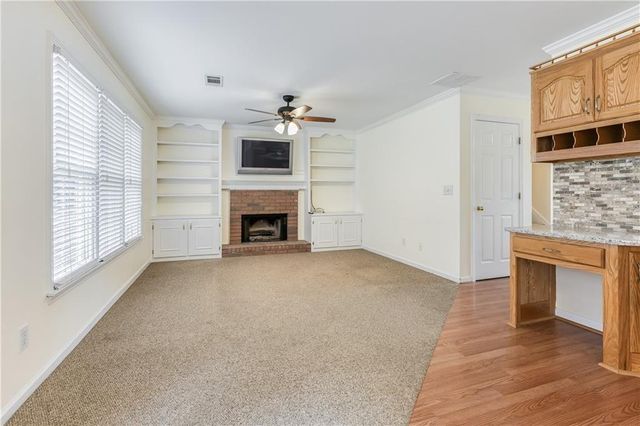 2232 Woodbriar Drive, Buford, GA 30518