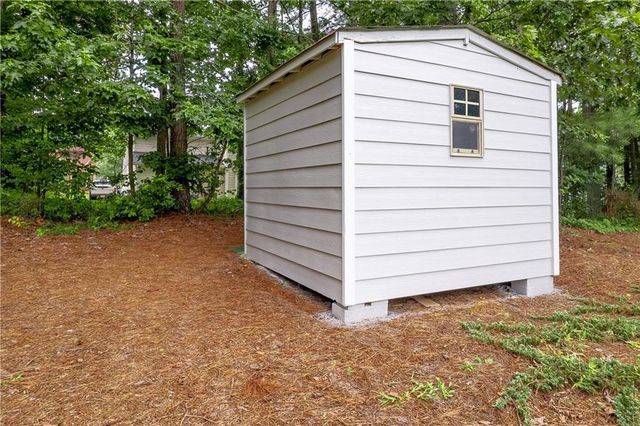 2232 Woodbriar Drive, Buford, GA 30518