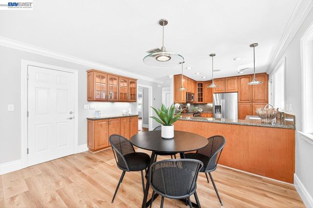 2140 Tanager Ct, Pleasanton, CA 94566