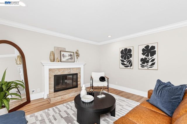 2140 Tanager Ct, Pleasanton, CA 94566