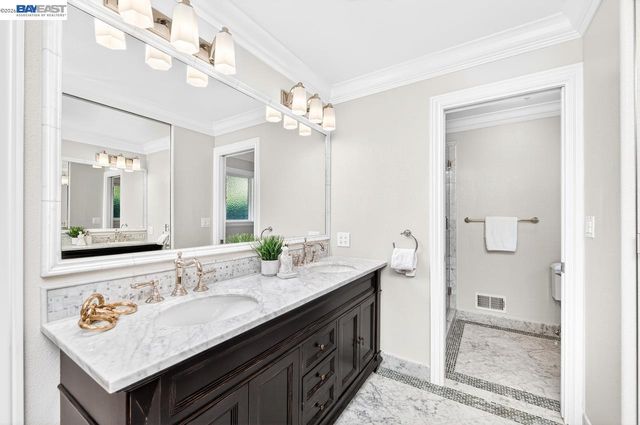 2140 Tanager Ct, Pleasanton, CA 94566