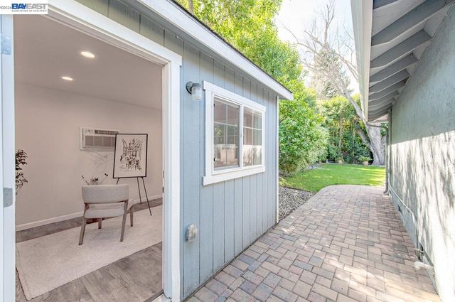 2140 Tanager Ct, Pleasanton, CA 94566