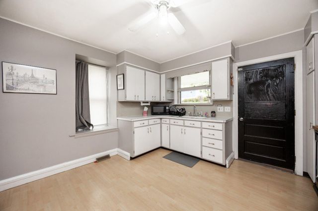 314 NEW ST., Spring City, PA 19475