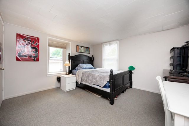 314 NEW ST., Spring City, PA 19475
