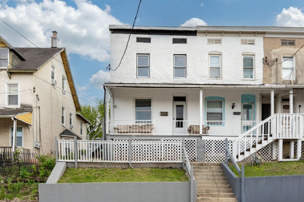 314 NEW ST., Spring City, PA 19475