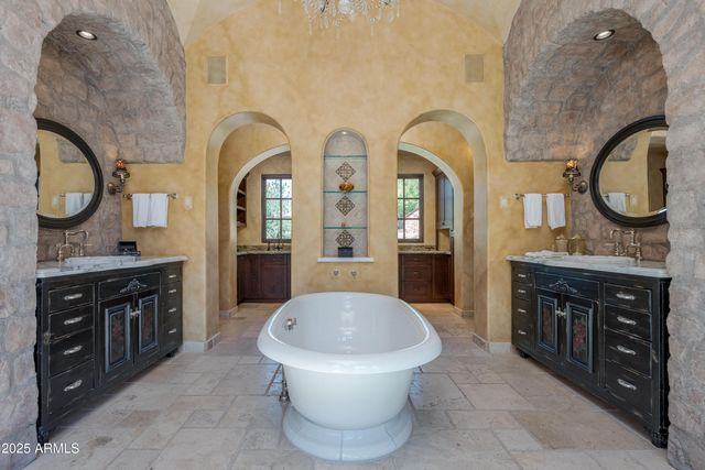 330 EAGLE MOUNTAIN RANCH Road, Sedona, AZ 86336