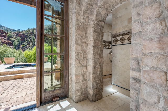 330 EAGLE MOUNTAIN RANCH Road, Sedona, AZ 86336