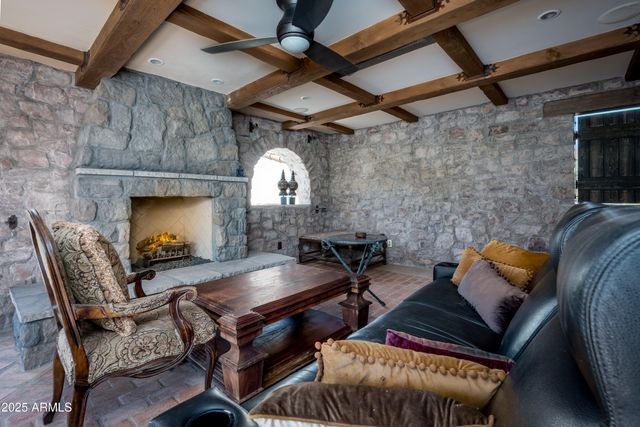 330 EAGLE MOUNTAIN RANCH Road, Sedona, AZ 86336