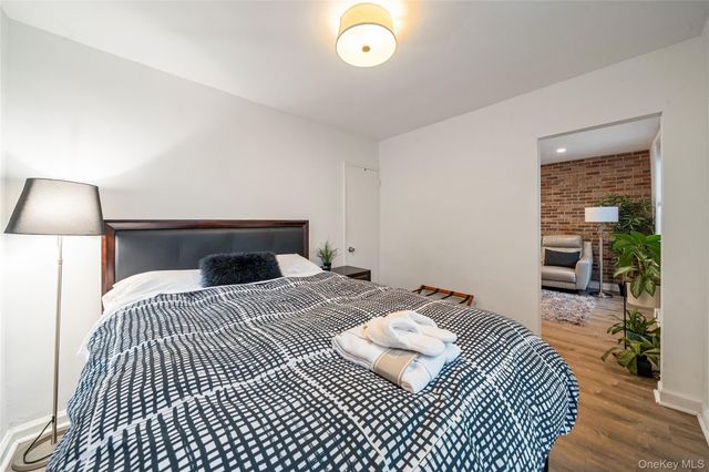 67-25 Clyde Street 3M, Forest Hills, NY 11375