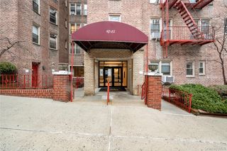 67-25 Clyde Street 3M, Forest Hills, NY 11375