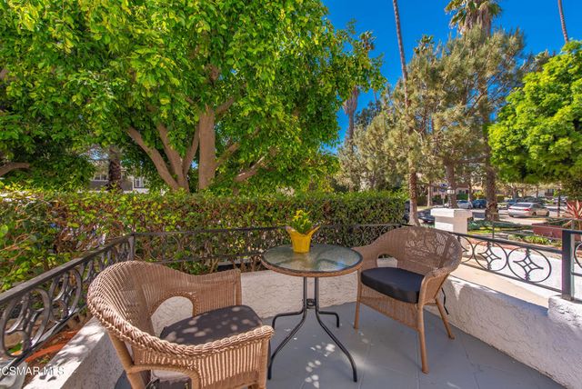 1133 9th Street 102, Santa Monica, CA 90403