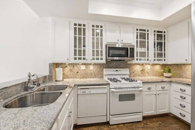 1133 9th Street 102, Santa Monica, CA 90403