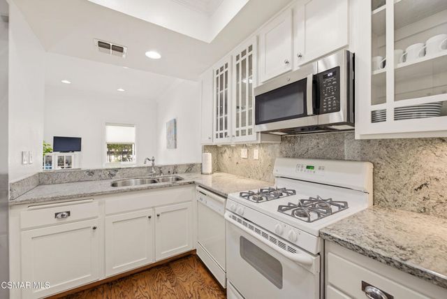 1133 9th Street 102, Santa Monica, CA 90403