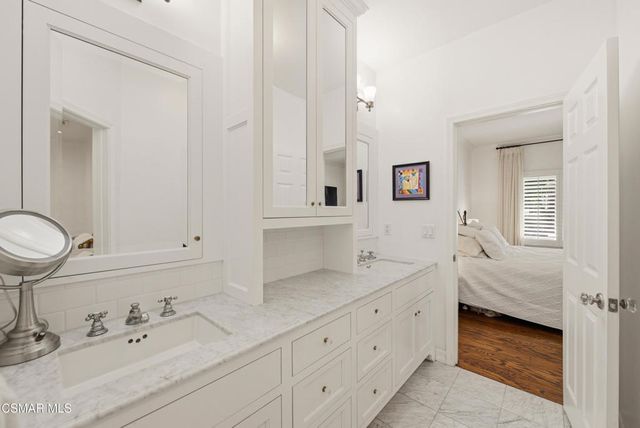 1133 9th Street 102, Santa Monica, CA 90403