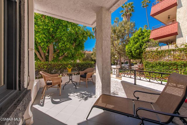 1133 9th Street 102, Santa Monica, CA 90403