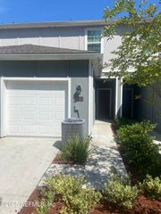 86568 SHORTLINE Circle, Yulee, FL 32097
