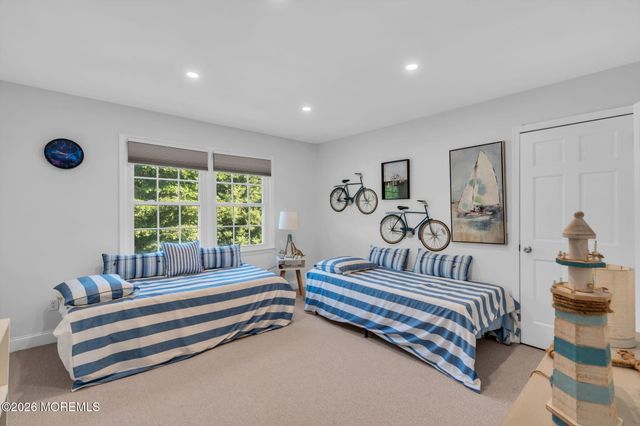 1202 Glendale Parkway, Spring Lake, NJ 07762