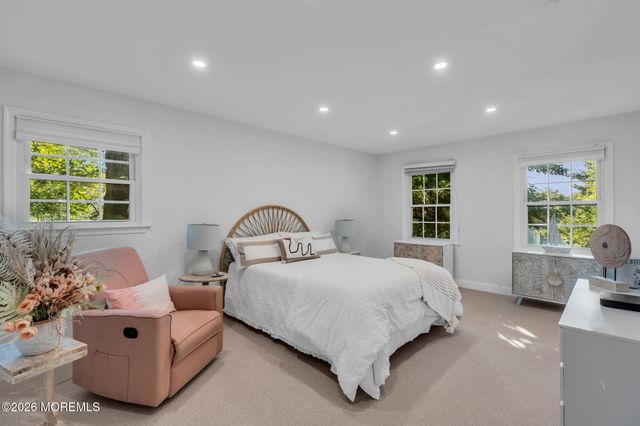 1202 Glendale Parkway, Spring Lake, NJ 07762