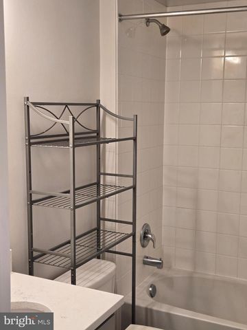 193 DREXEL CT, Martinsburg, WV 25404