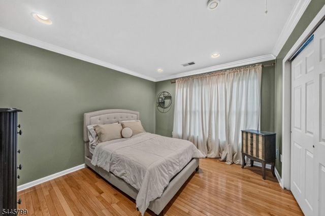 3 Cliff Rd, Wayne Twp., NJ 07470