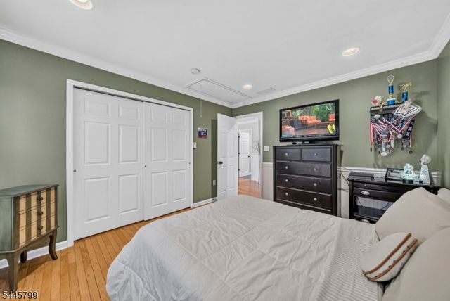 3 Cliff Rd, Wayne Twp., NJ 07470