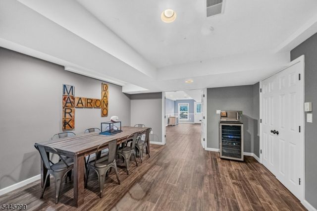 3 Cliff Rd, Wayne Twp., NJ 07470