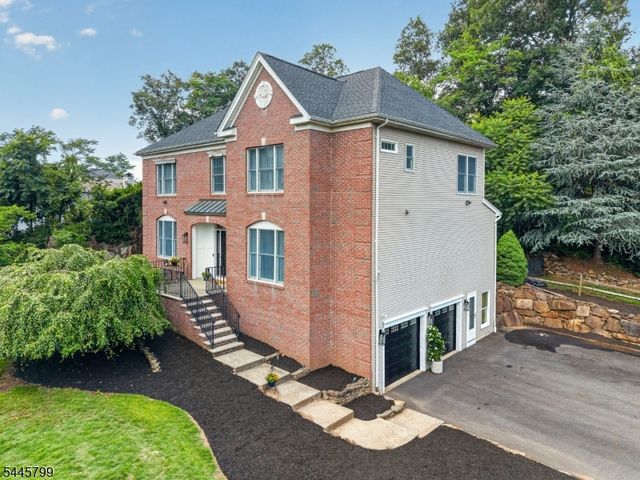 3 Cliff Rd, Wayne Twp., NJ 07470