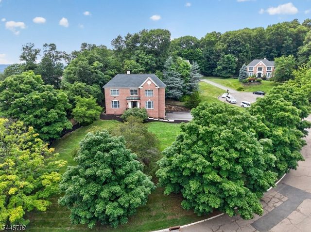 3 Cliff Rd, Wayne Twp., NJ 07470