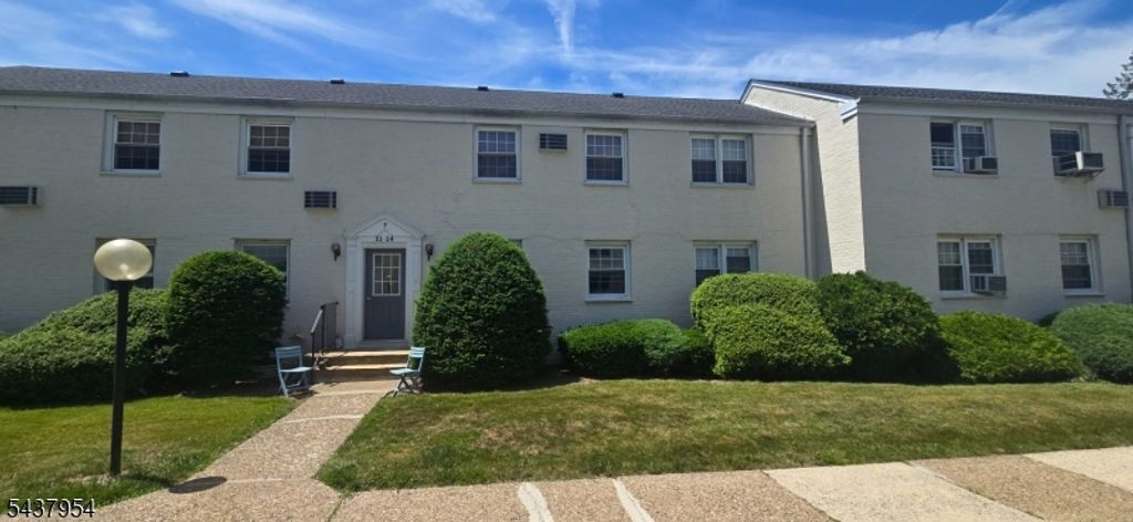 24 Bash Ford-F 24, Union Twp., NJ 07083