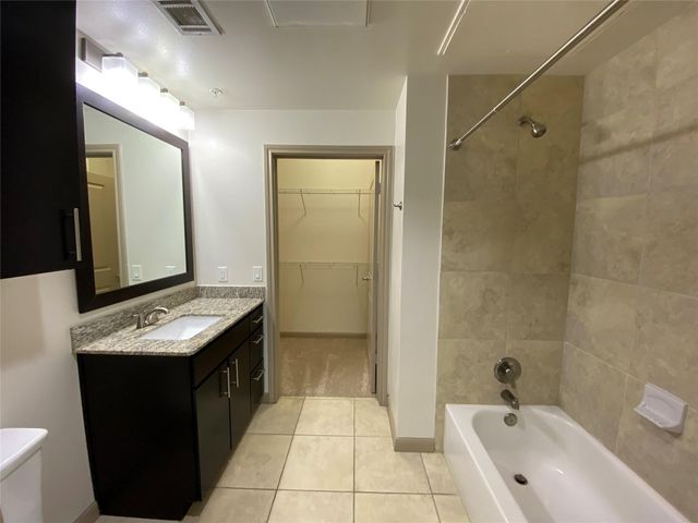 2700 Brazos Street 4408, Houston, TX 77006