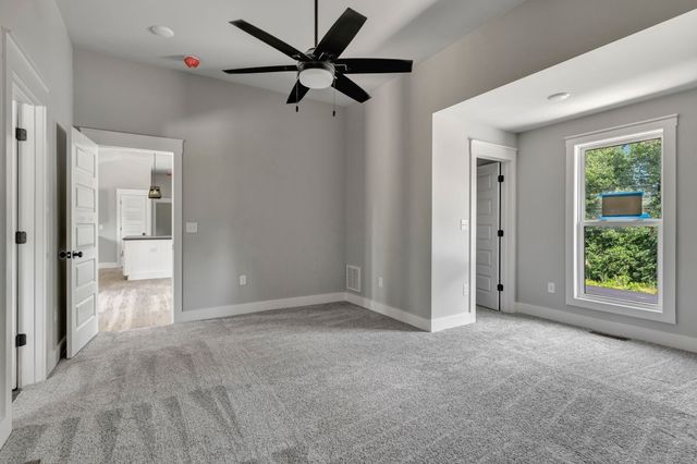 120 E Boiling Springs Rd, Portland, TN 37148