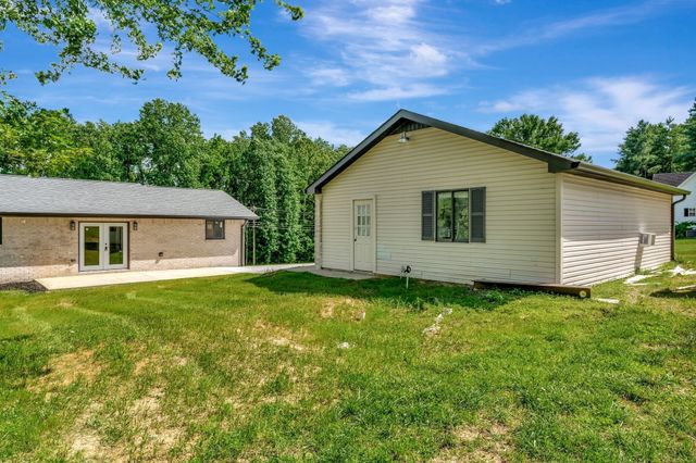 120 E Boiling Springs Rd, Portland, TN 37148