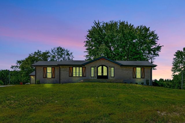 120 E Boiling Springs Rd, Portland, TN 37148