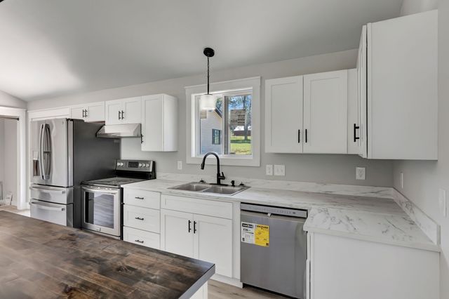 120 E Boiling Springs Rd, Portland, TN 37148