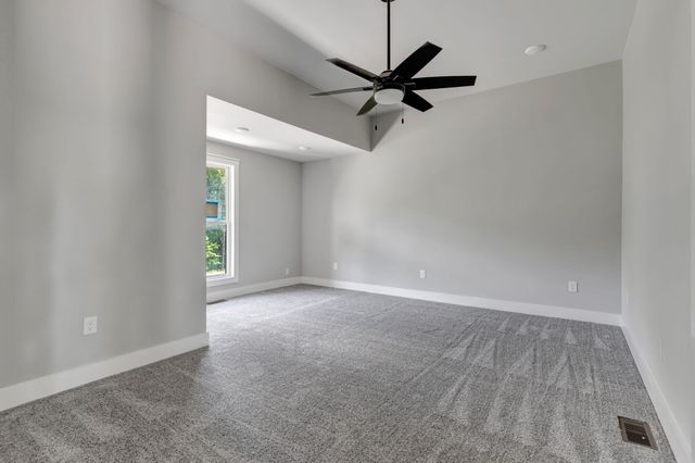 120 E Boiling Springs Rd, Portland, TN 37148