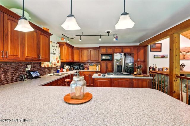 7965 S Settlers Bay Drive, Wasilla, AK 99623